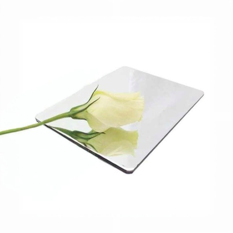 Silver Mirror Alüminyum Kompozit Panelleri Projeleriniz için Mükemmel Bir Seçim Yapan Nedir?